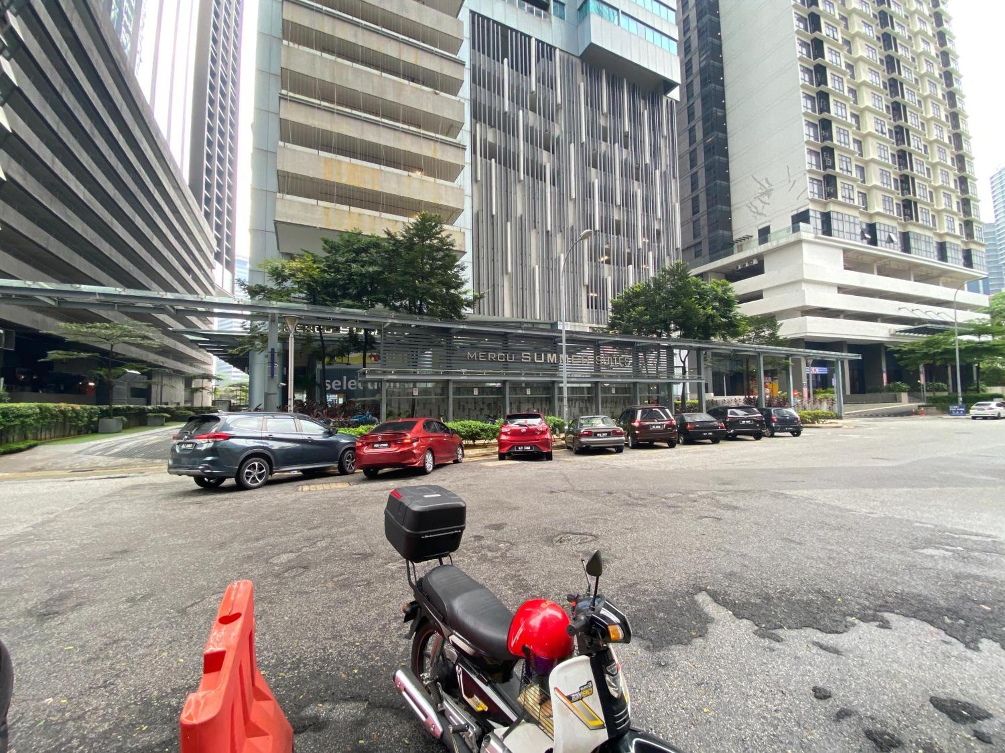 Kuala Lumpur Cherry Suites At Mercu Summer Suites Klcc Exterior photo